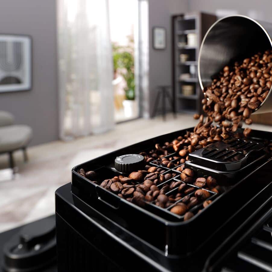 De'Longhi Magnifica Start ECAM222.20.B coffee machine – 13-level grinder detail