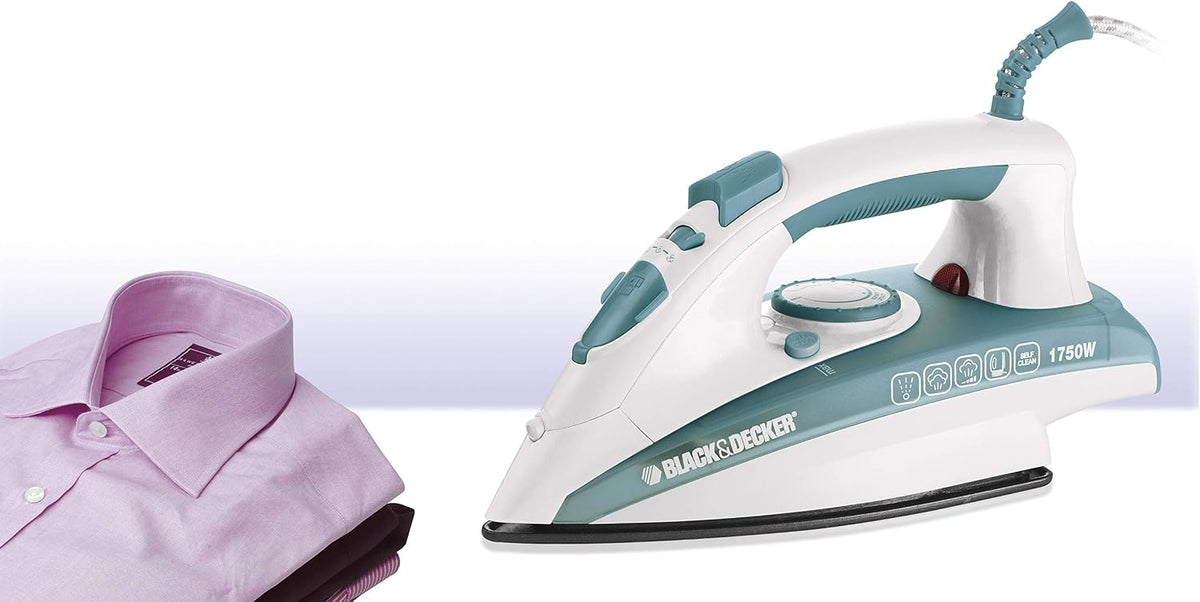 Black & Decker 1750W Steam Iron Ceramic Coated Soleplate X1600-B5