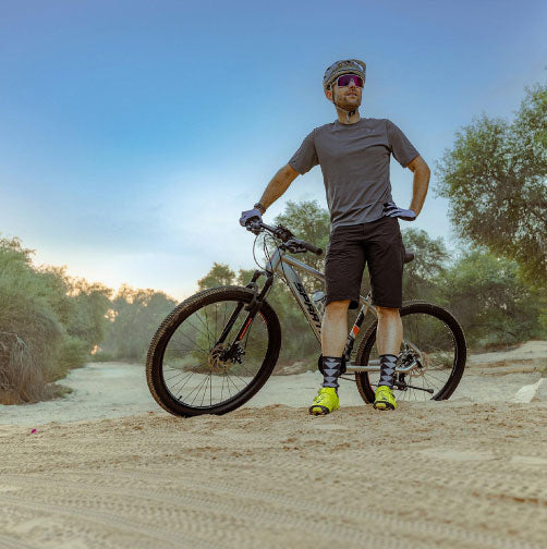 SPARTAN Calibre Hardtail Mountain Bicycle, Alloy Frame, Disc Brakes Shimano Shifters Silver