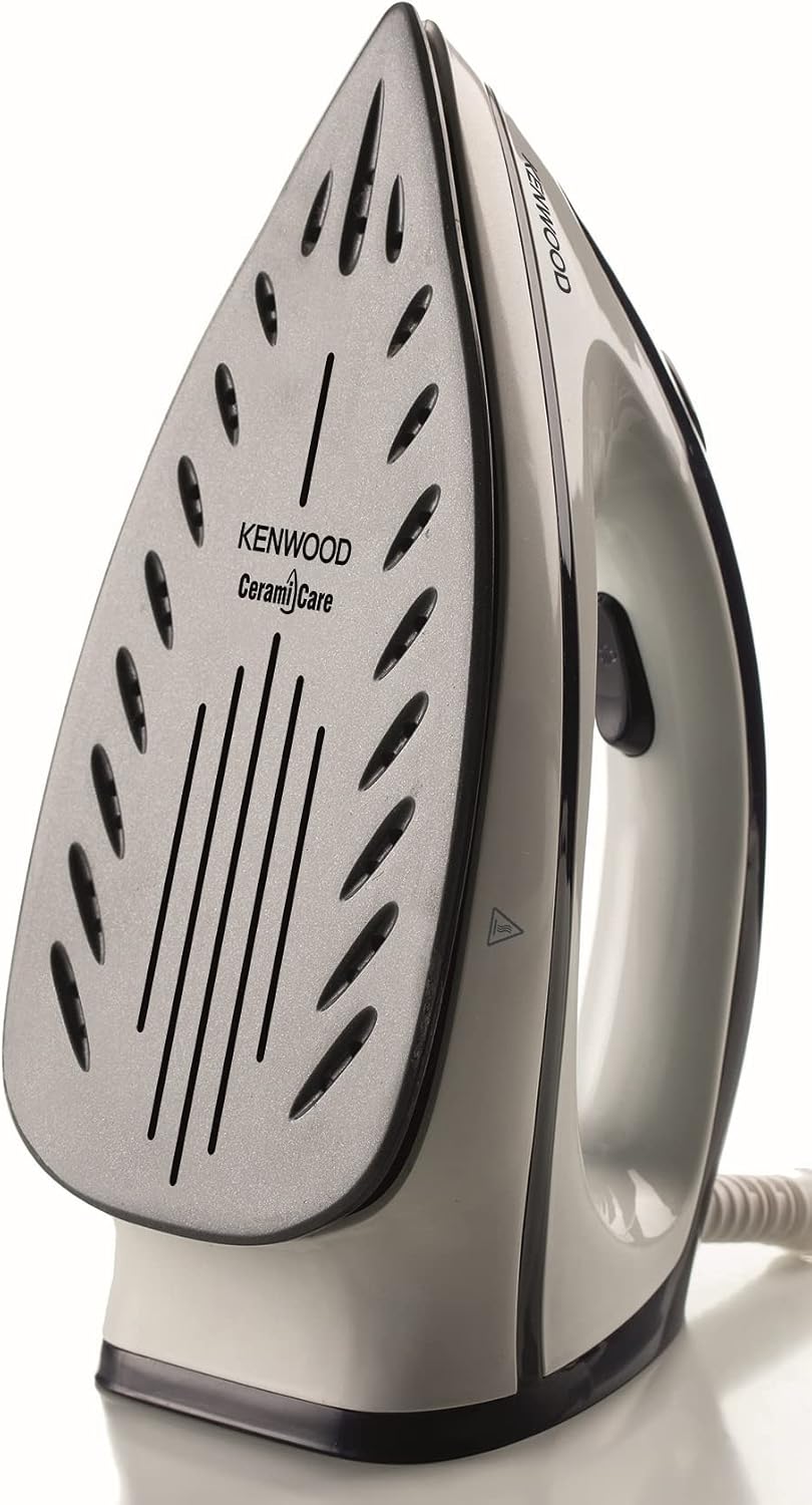 KENWOOD Steam Iron Steam Station 2600W with 1.8L Water Tank SSP20