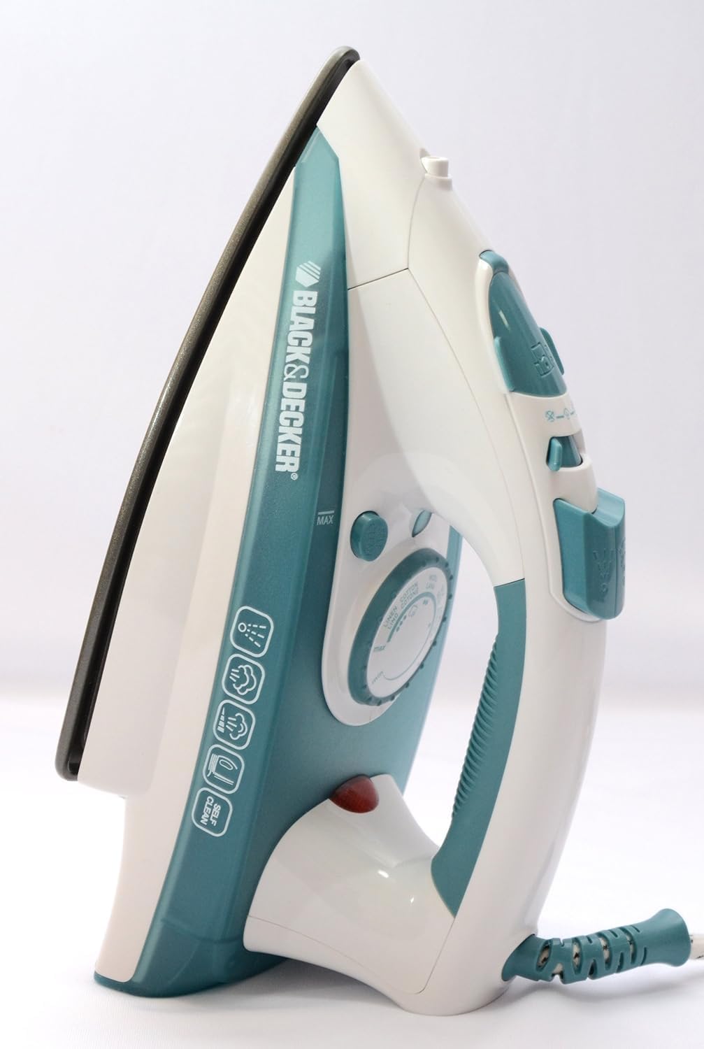 Black & Decker 1750W Steam Iron Ceramic Coated Soleplate X1600-B5