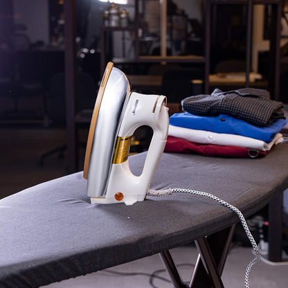 Geepas Automatic Heavy Weight Dry Iron GDI23011