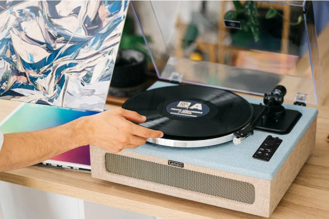 Lenco Bluetooth Turntable, Integrated Speakers 40 Watt RMS, RCA Out and AUX-in LS-440BUBG